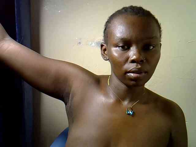 Sexymaurine webcam