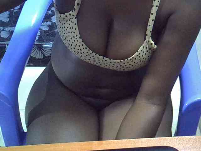 Sexymaurine webcam