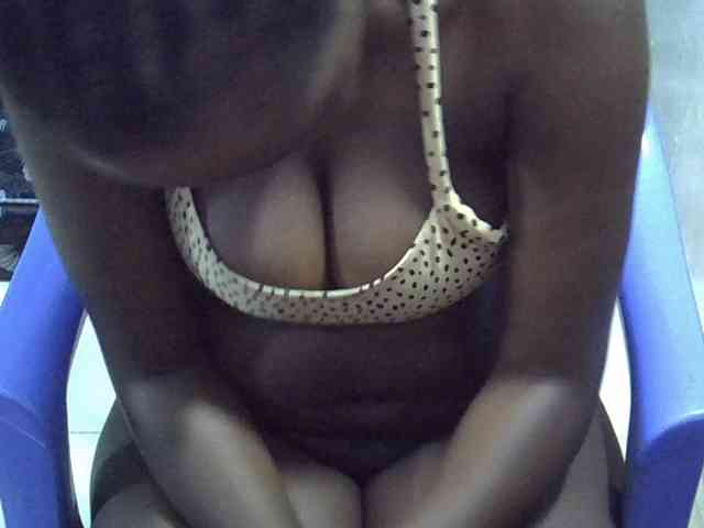Sexymaurine webcam