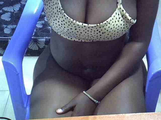 Sexymaurine webcam