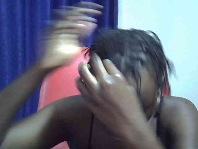 Sexymaurine webcam