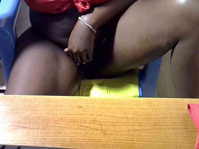 Sexymaurine webcam