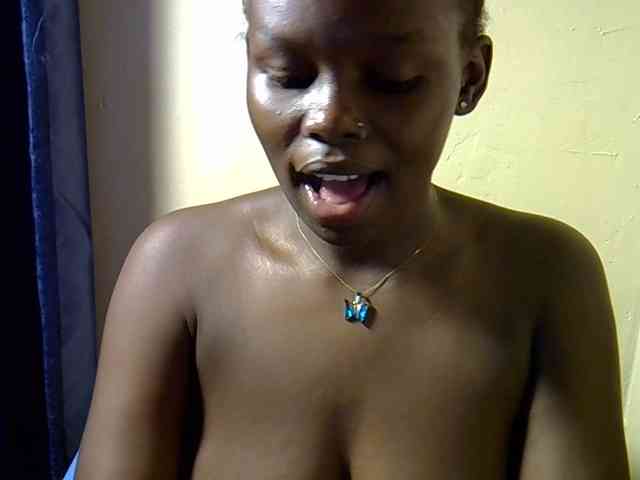 Sexymaurine webcam
