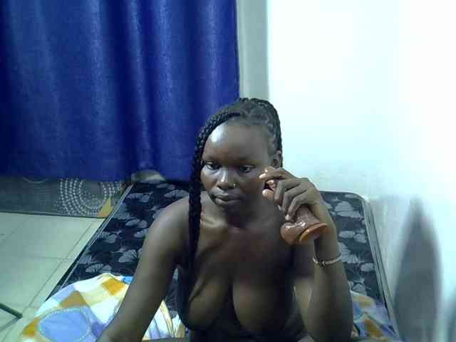Sexymaurine webcam