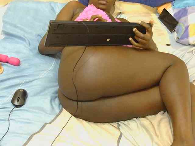 Sexymaurine webcam