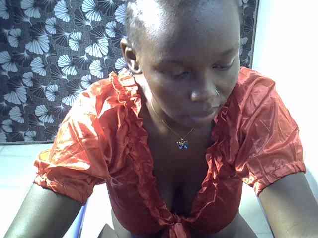 Sexymaurine webcam
