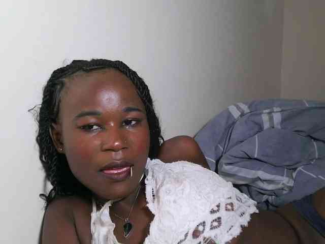 Acest model este live acum. NastyNadia