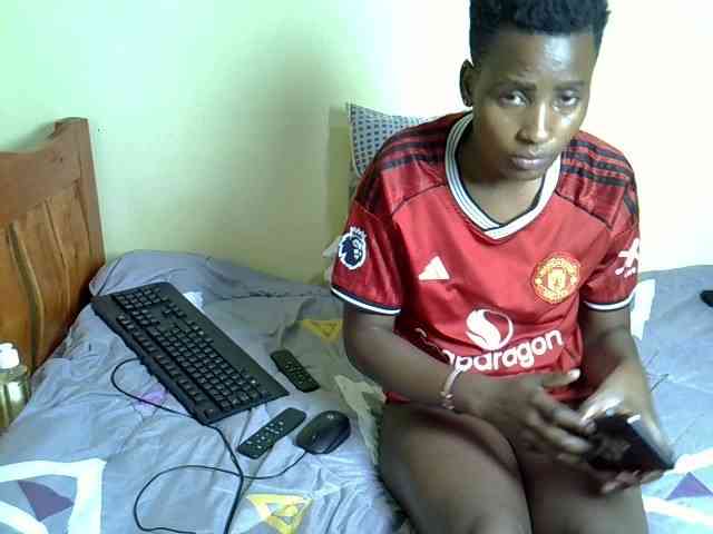 SexyEbony12 webcam