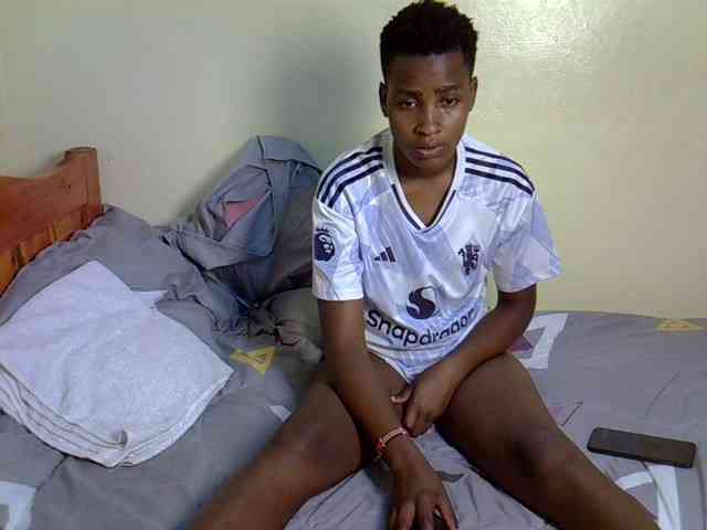 SexyEbony12 webcam