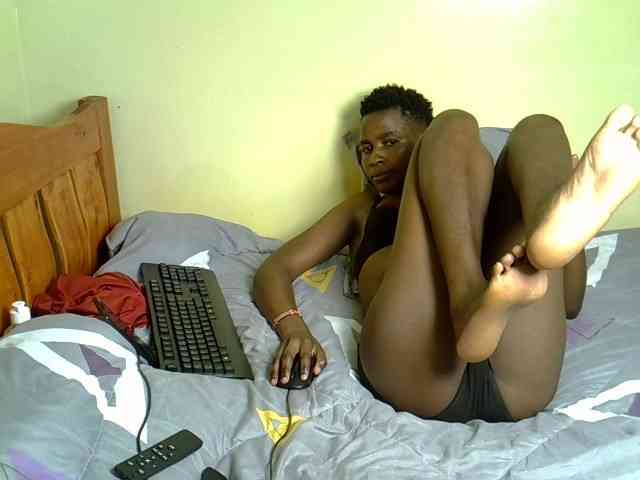 SexyEbony12 webcam