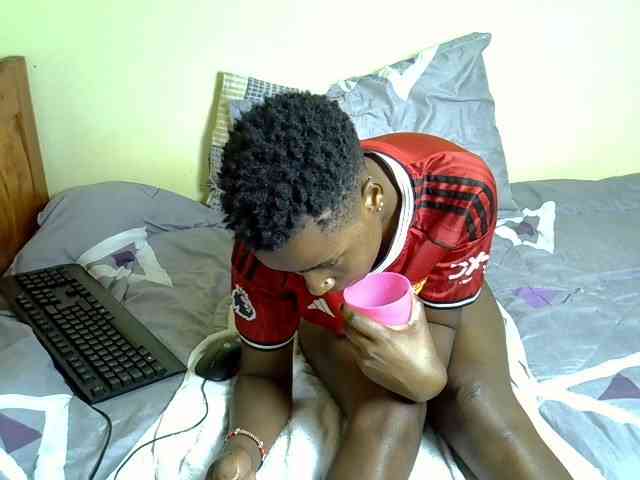 SexyEbony12 webcam