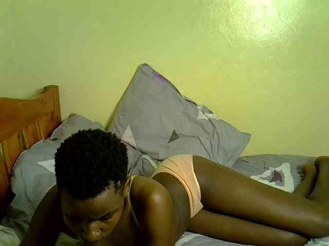 SexyEbony12 webcam