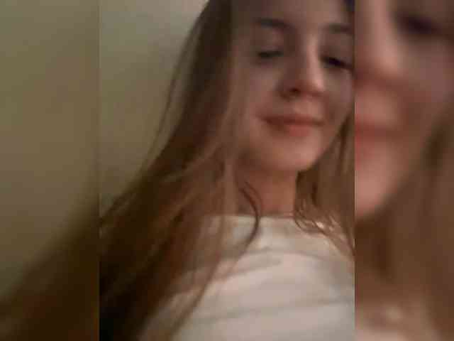 EvaaCute webcam