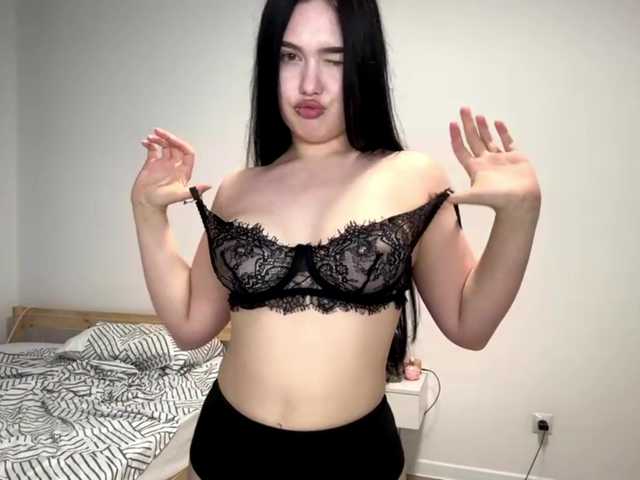DiaphanousDream live cam on BongaCams