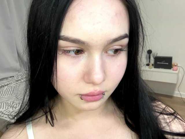diaphanousdream live sex show