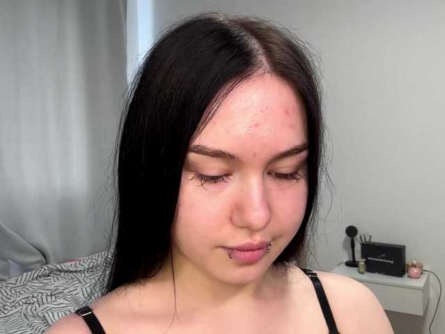DiaphanousDream live cam on BongaCams