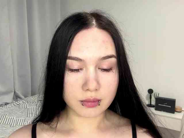 DiaphanousDream webcam