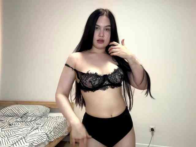 DiaphanousDream webcam