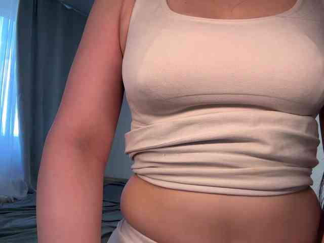 DiaphanousDream webcam