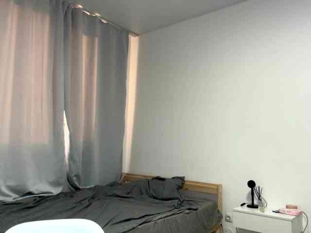DiaphanousDream webcam