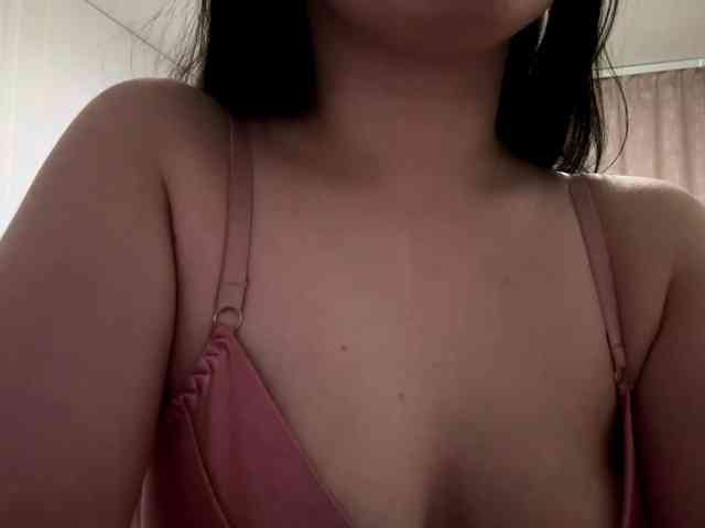 Model: DiaphanousDream