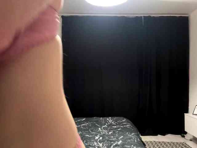 DiaphanousDream webcam
