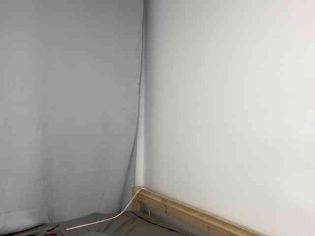 DiaphanousDream webcam