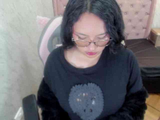 SrtaIshar webcam