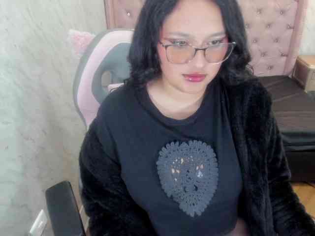 SrtaIshar webcam