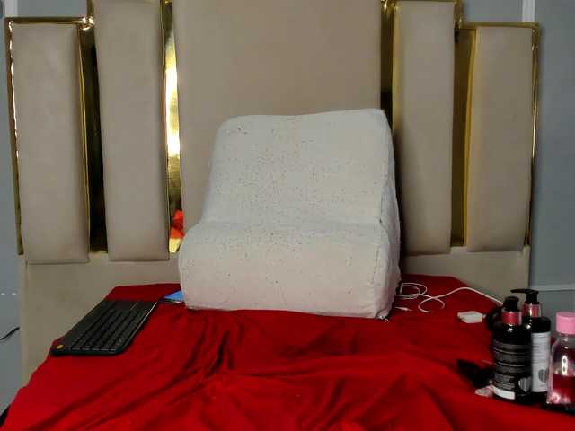 Zafira-Lux live cam on BongaCams