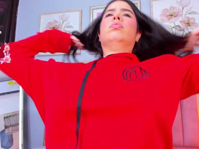 SophieBuitrago live cam on BongaCams