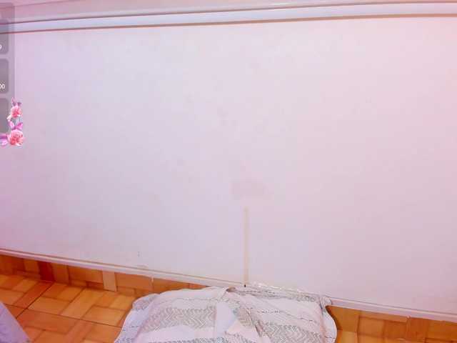 SophieBuitrago live webcam show