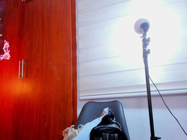 sophiebuitrago live sex