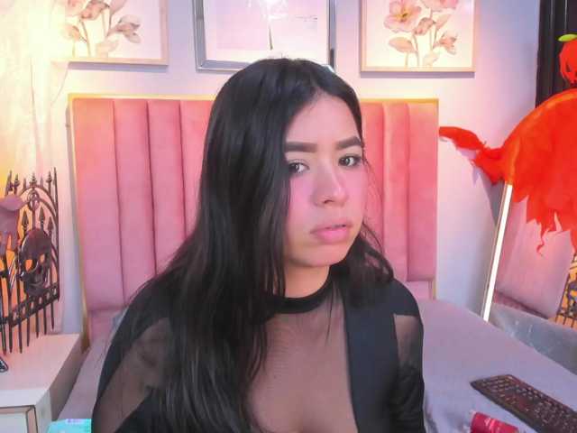 SophieBuitrago live cam on BongaCams