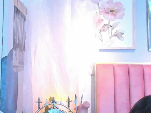 SophieBuitrago live cam on BongaCams