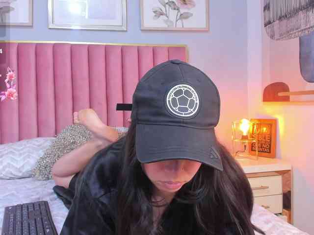 SophieBuitrago webcam