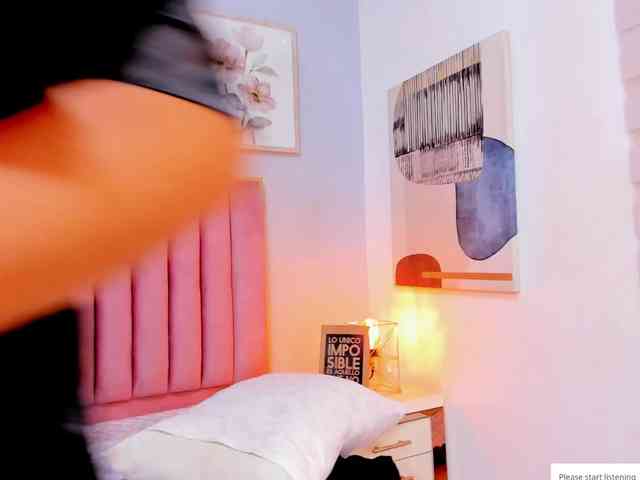 SophieBuitrago webcam