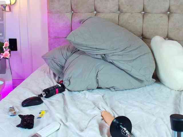 SophieBuitrago webcam