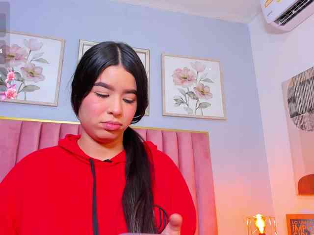 SophieBuitrago webcam