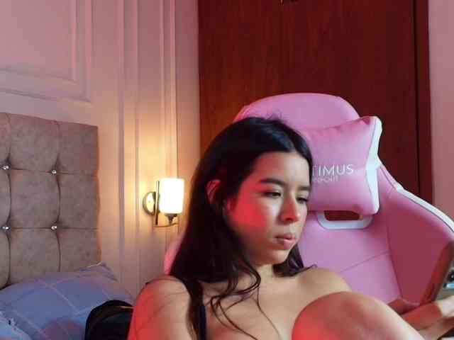 SophieBuitrago webcam