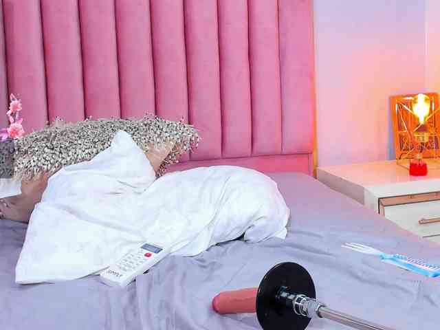 SophieBuitrago webcam