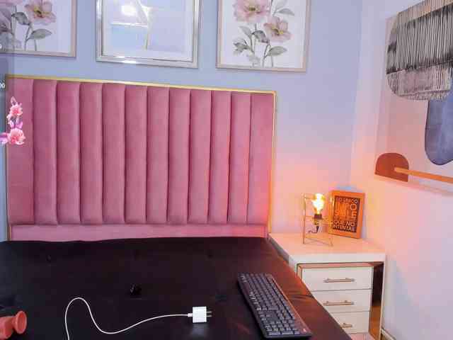 SophieBuitrago webcam