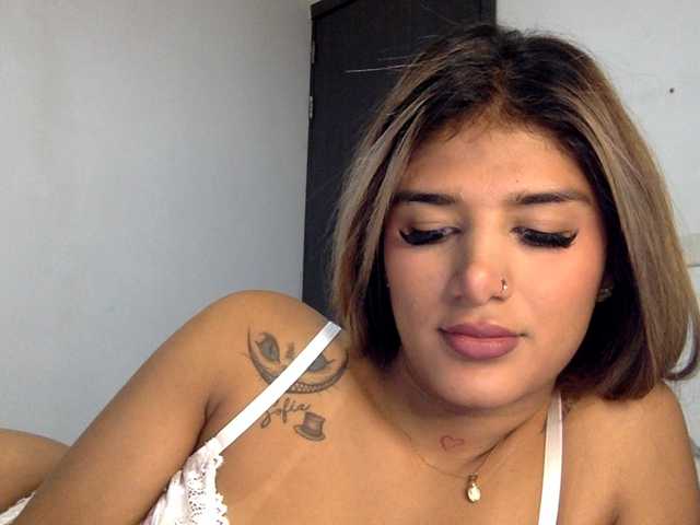 MiaKelsey live cam on BongaCams