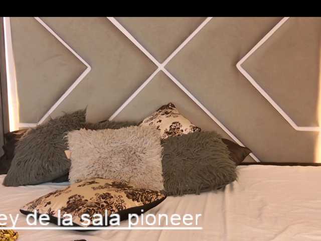 MiaKelsey live cam on BongaCams