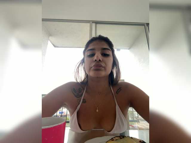 MiaKelsey live cam on BongaCams