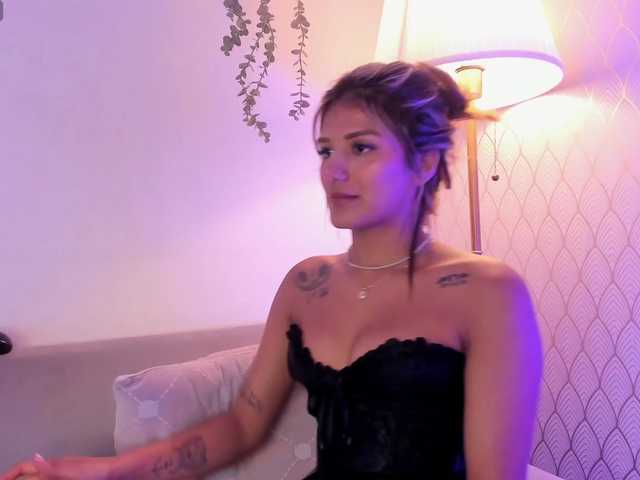 miakelsey live sex show