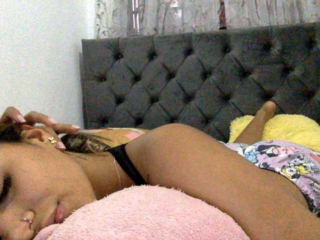 MiaKelsey live cam on BongaCams