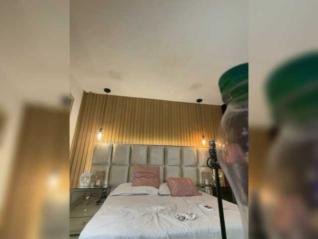 MiaKelsey live cam on BongaCams