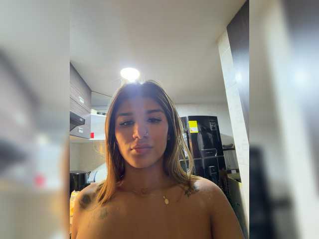 MiaKelsey live cam on BongaCams