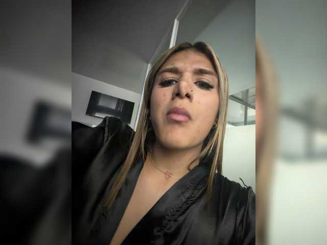 MiaKelsey live cam on BongaCams
